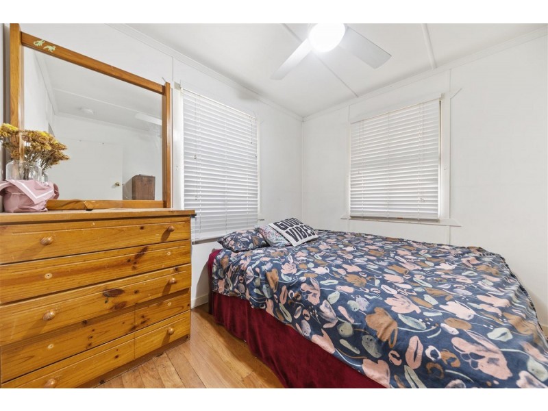 33 Kent Street, Kallangur QLD 4503