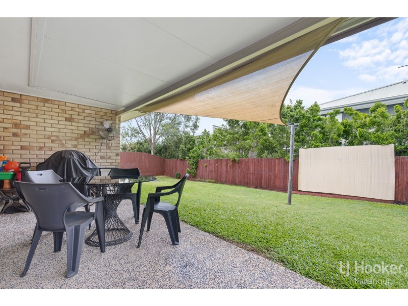 4 Outlook Court, Kallangur QLD 4503