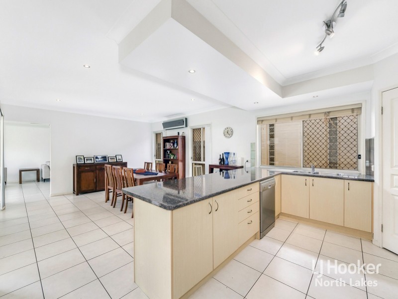 26 Grebe Circuit, North Lakes QLD 4509