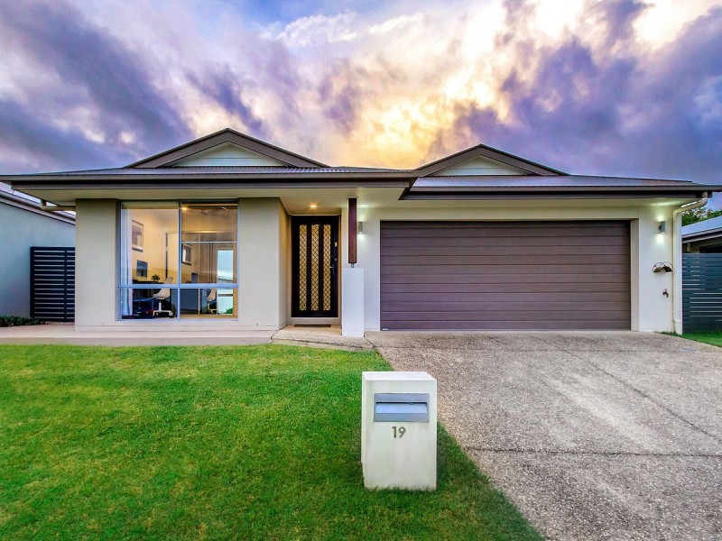 19 Parkhaven Street, Mango Hill QLD 4509