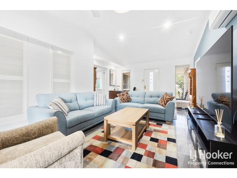 3 Monduran Court, Petrie QLD 4502