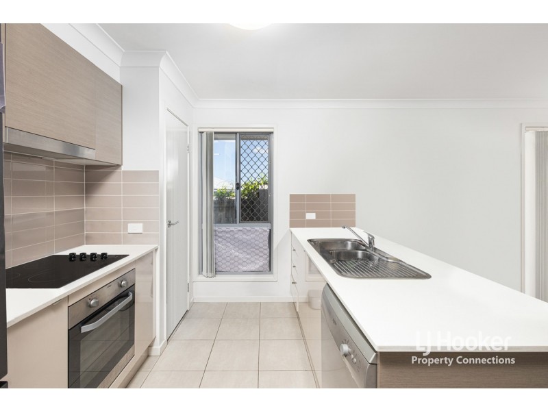 16 Leigh Crescent, Dakabin QLD 4503