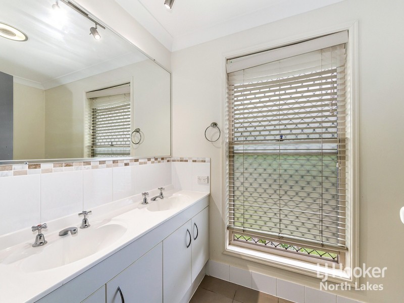 10 Faldo Court, North Lakes QLD 4509