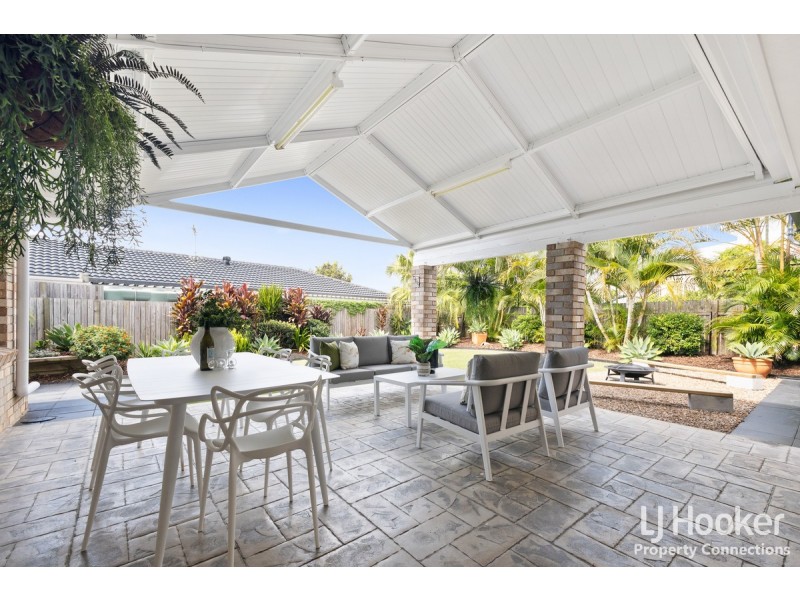 7 Crystelle Court, Murrumba Downs QLD 4503