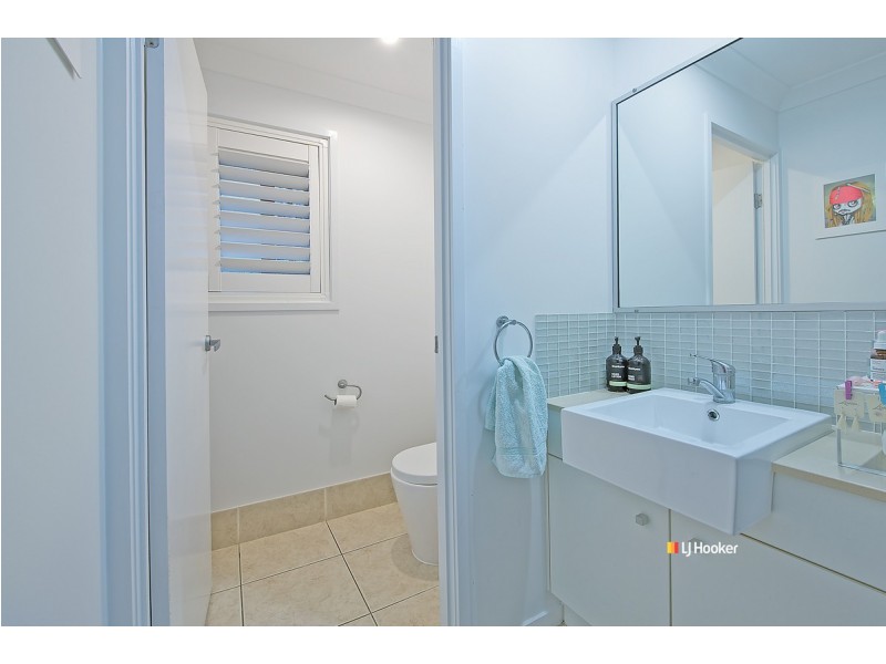 4 Aniseed Crescent, Griffin QLD 4503