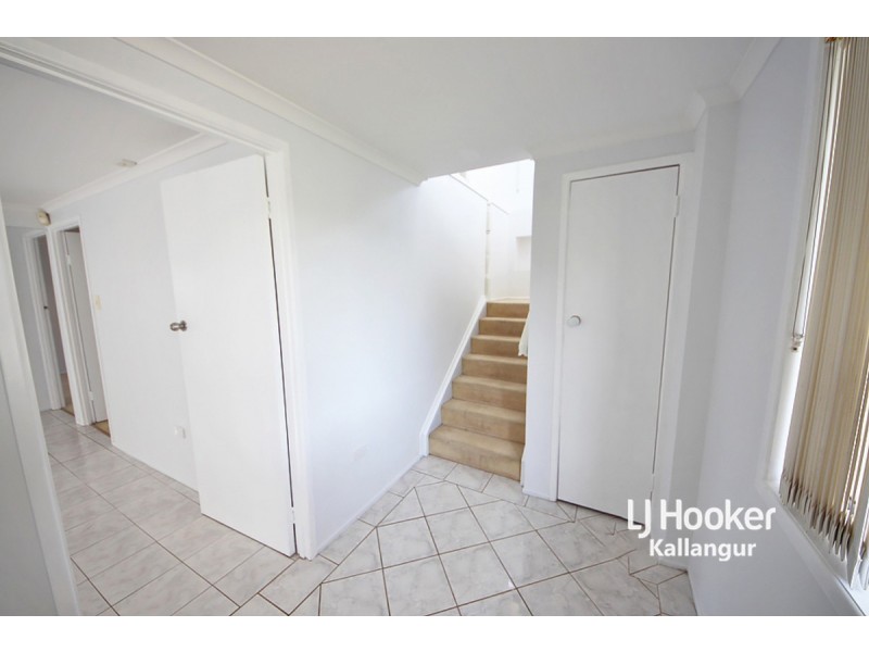16 Arrakune Crescent, Kallangur QLD 4503