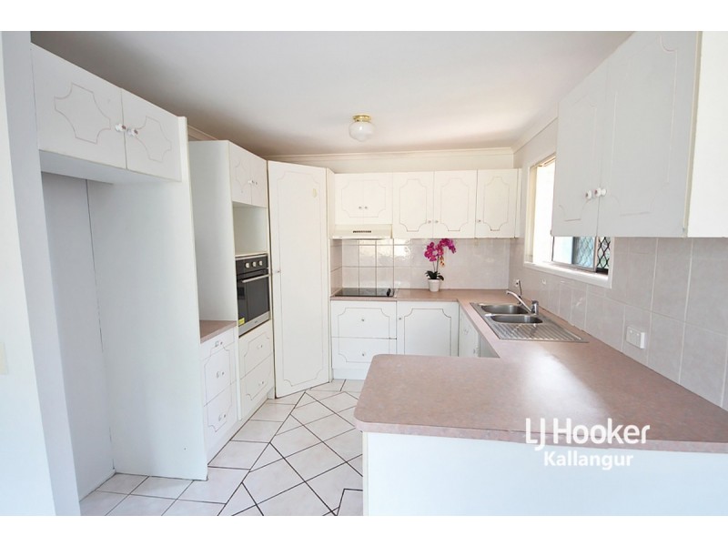 16 Arrakune Crescent, Kallangur QLD 4503