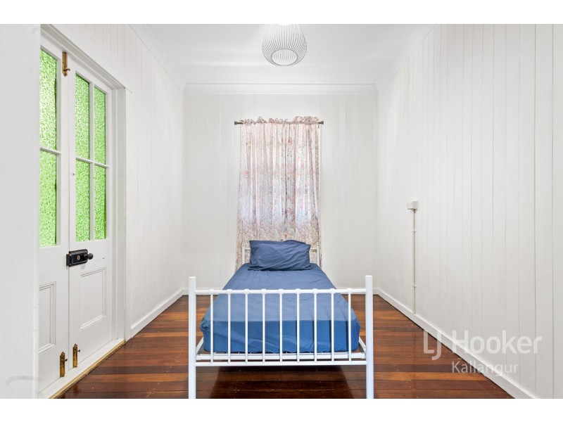 10 The Crescent, Kallangur QLD 4503