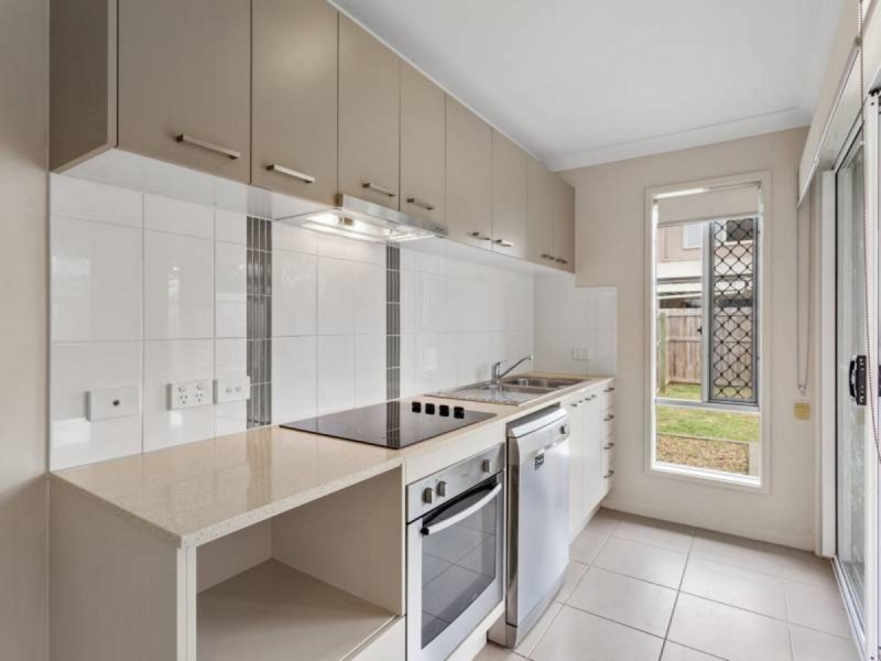 12 Monitor Avenue, Dakabin QLD 4503