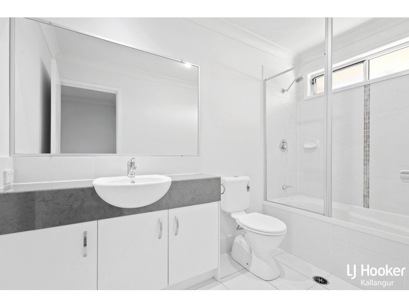 11/73 Glass House Circuit, Kallangur QLD 4503