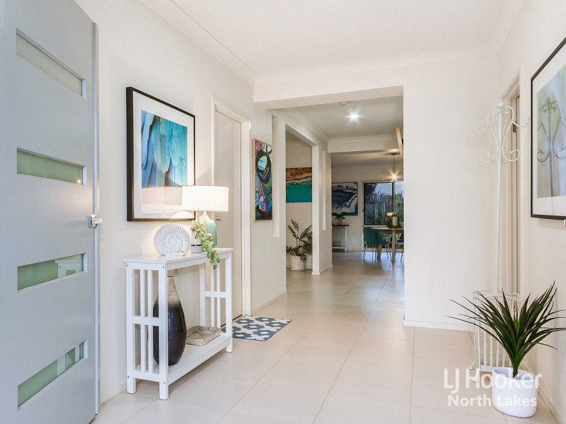 18 Menara Circuit, North Lakes QLD 4509