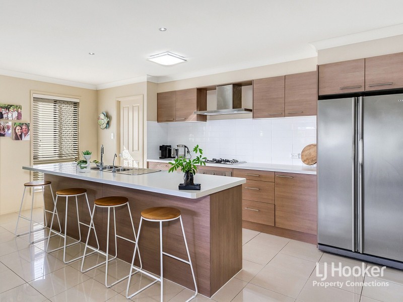 36 Caribou Crescent, Fitzgibbon QLD 4018