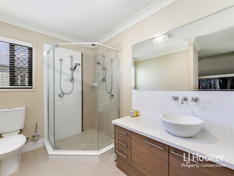 36 Caribou Crescent, Fitzgibbon QLD 4018