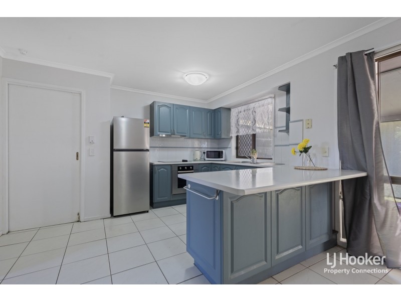 24 Walton Crescent, Murrumba Downs QLD 4503