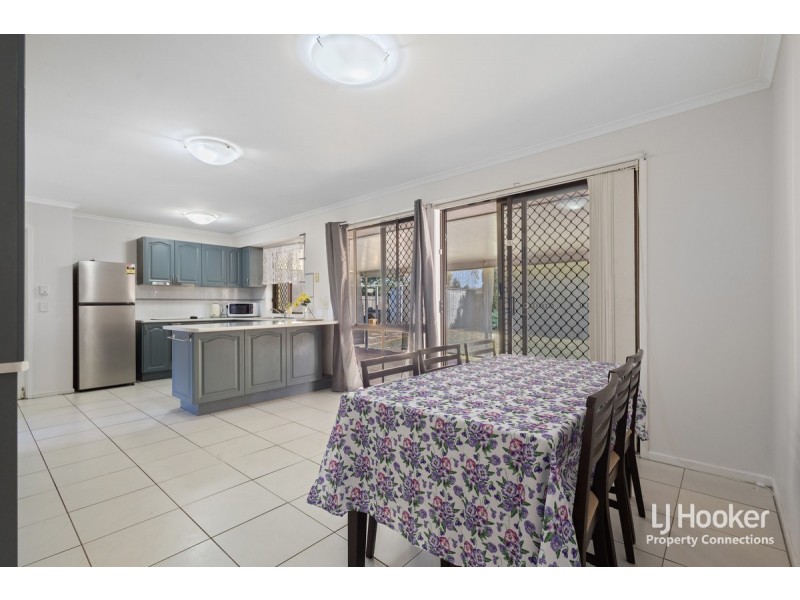 24 Walton Crescent, Murrumba Downs QLD 4503