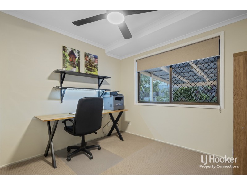 18 Constantia Drive, Petrie QLD 4502