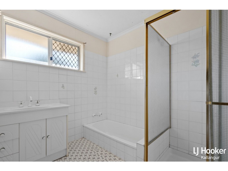 13 Maurice Street, Kallangur QLD 4503