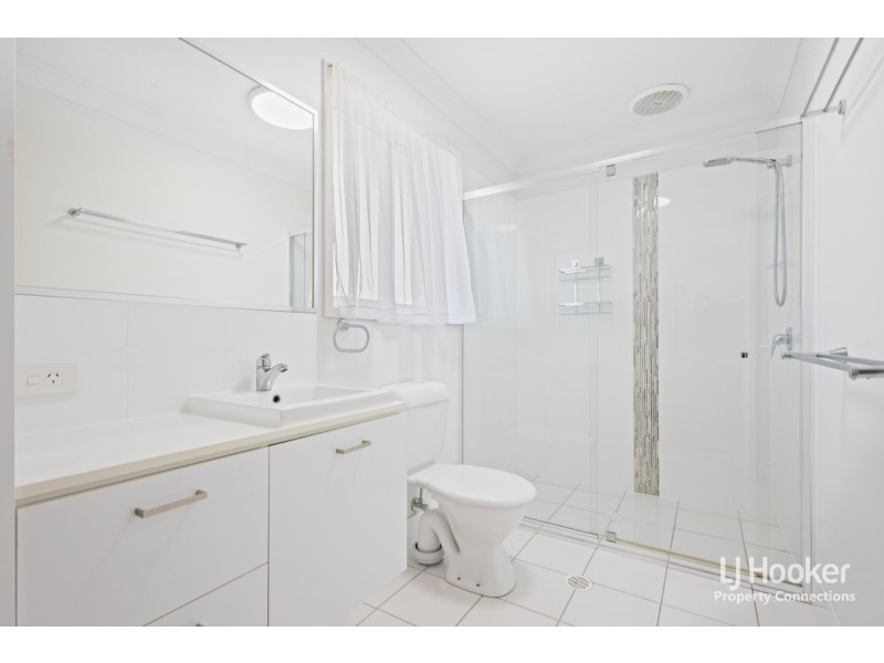 6/1 Santa Ana Lane, Griffin QLD 4503