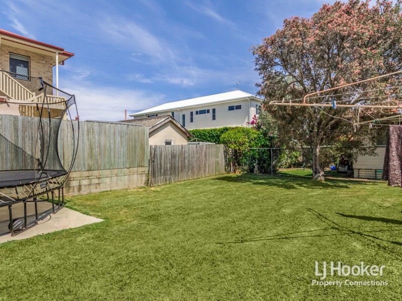 11 Robertson Avenue, Margate QLD 4019