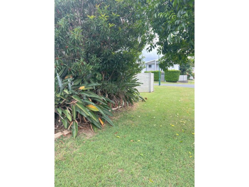 1/18 Birchgrove Crescent, Kallangur QLD 4503