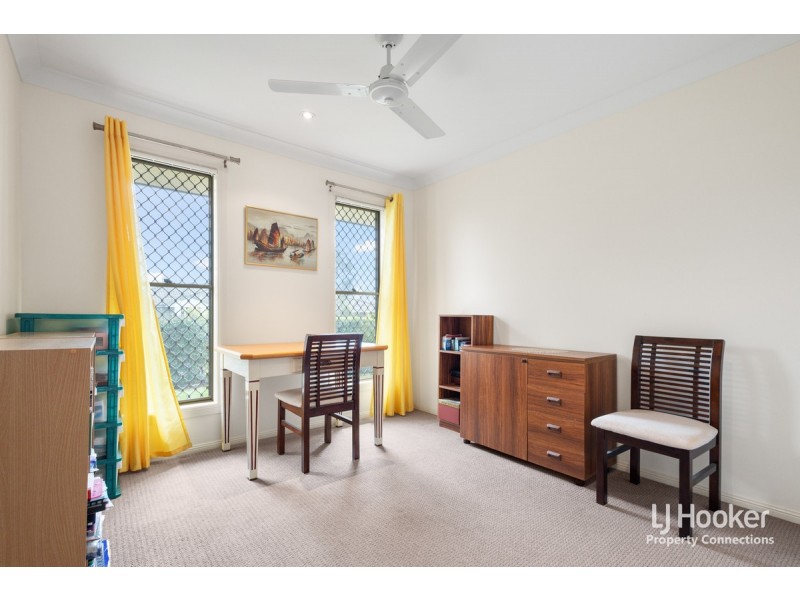 19 Duporth Crescent, Dakabin QLD 4503