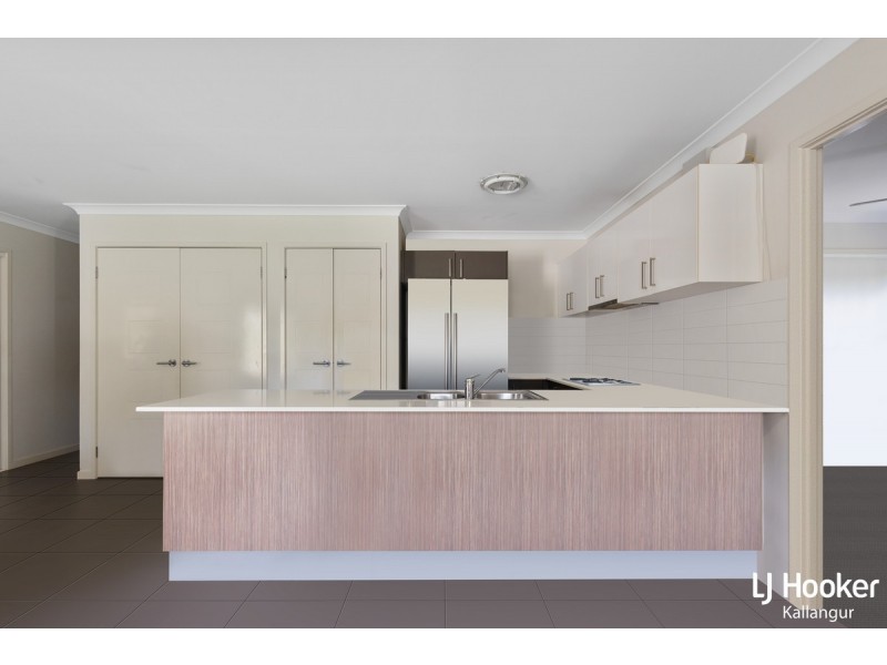 37 Birchgrove Crescent, Kallangur QLD 4503