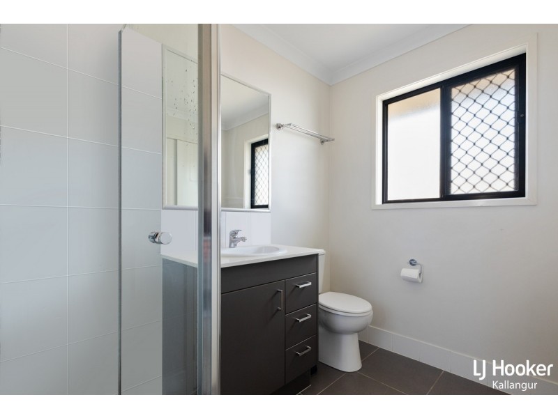 37 Birchgrove Crescent, Kallangur QLD 4503