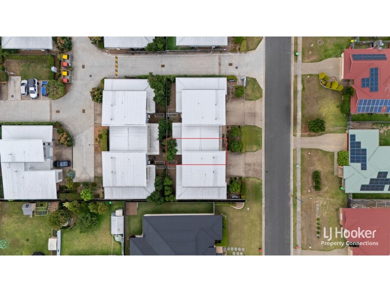 2/20 Oakwood Court, Warner QLD 4500