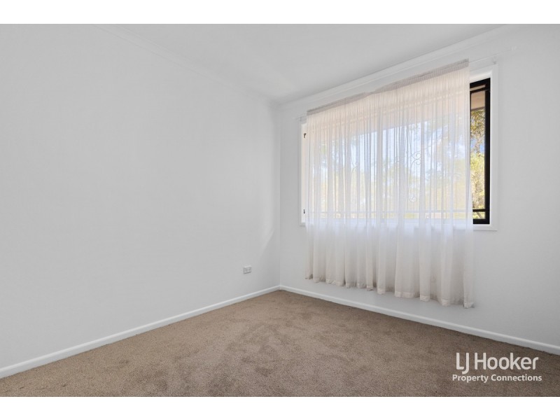 25 Mona Vale Way, Petrie QLD 4502