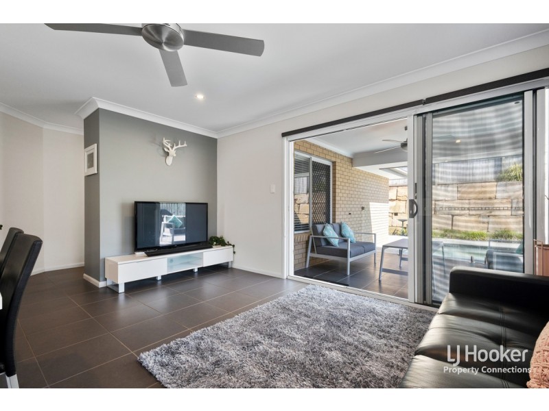 5 Cootharaba Crescent, Warner QLD 4500