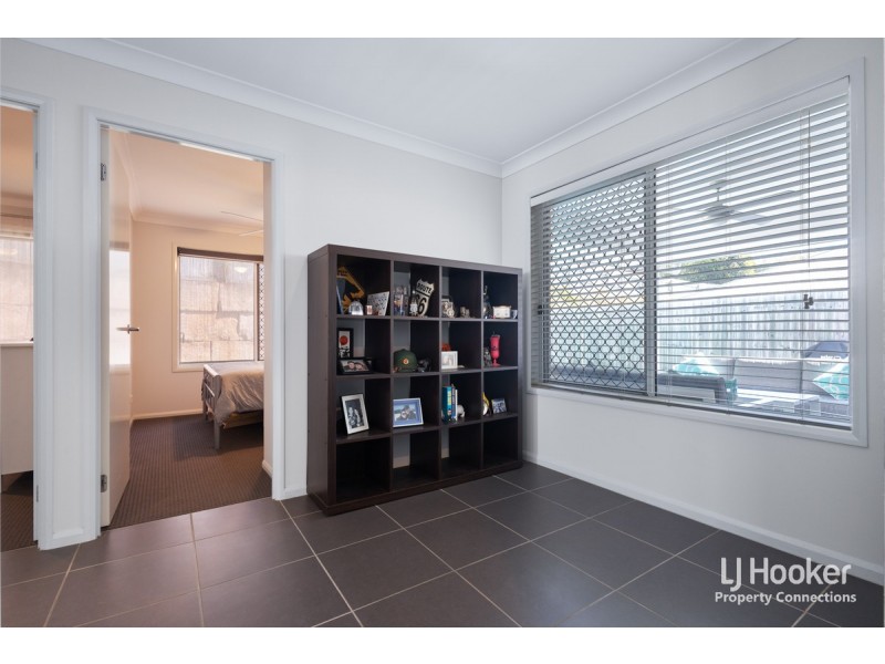 5 Cootharaba Crescent, Warner QLD 4500