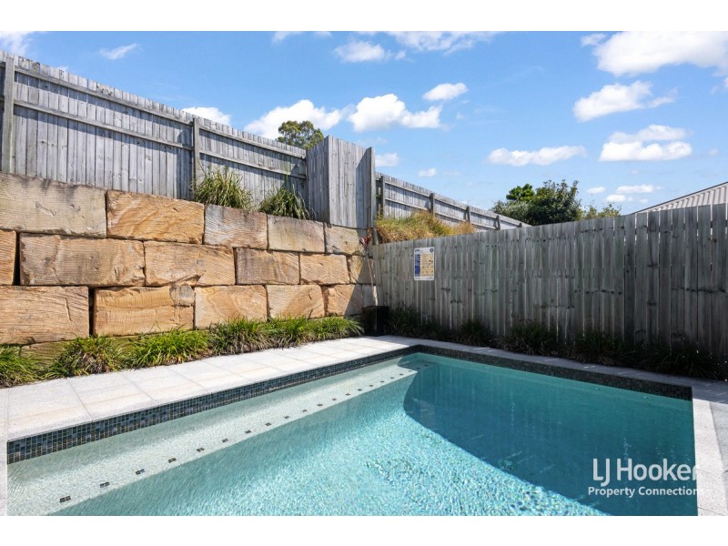 5 Cootharaba Crescent, Warner QLD 4500