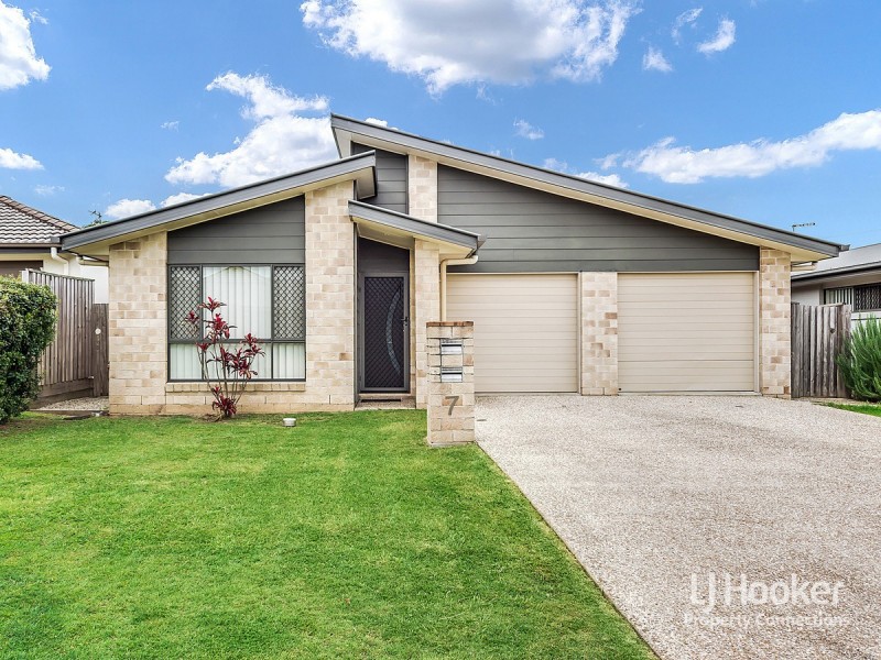 7 Champion Crescent, Griffin QLD 4503