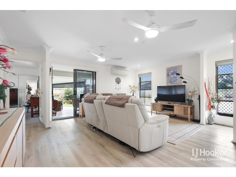 22 Olsen Circuit, Kallangur QLD 4503