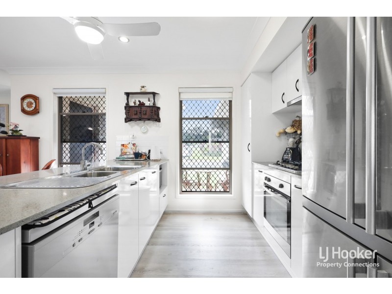 22 Olsen Circuit, Kallangur QLD 4503