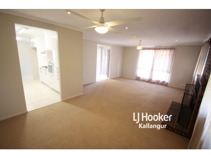 8 Lucas Court, Kallangur QLD 4503