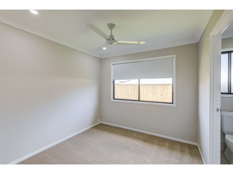 9 Fiennes Road, Logan Reserve QLD 4133