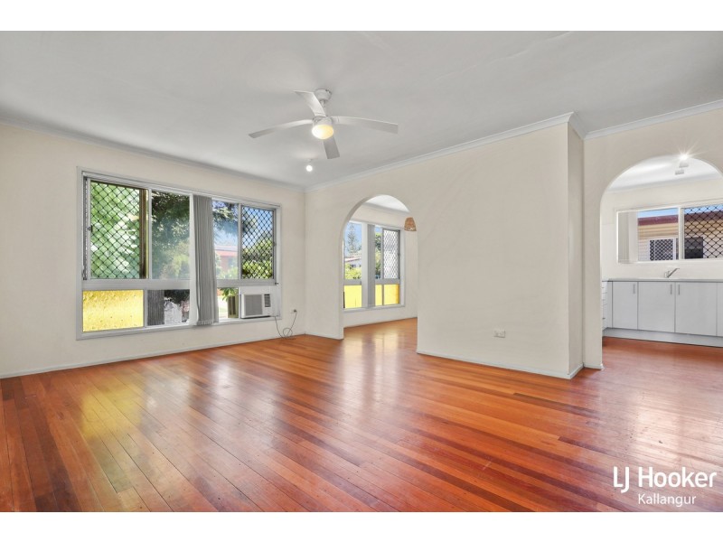 8 Somerset Street, Kallangur QLD 4503