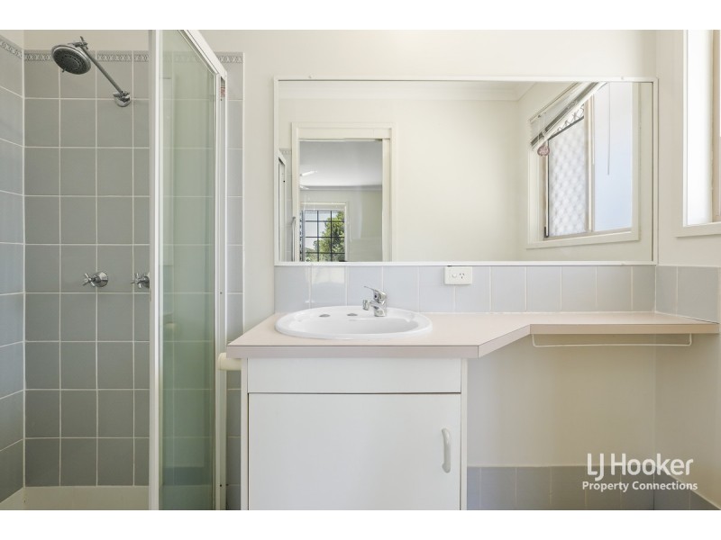 5 Fontenay Court, Petrie QLD 4502