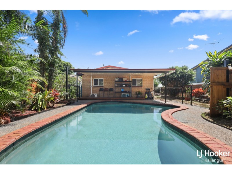 12 McNeill Road, Kallangur QLD 4503