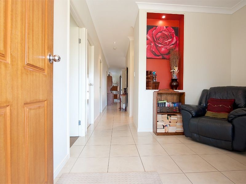 3 Mulgara Court, North Lakes QLD 4509