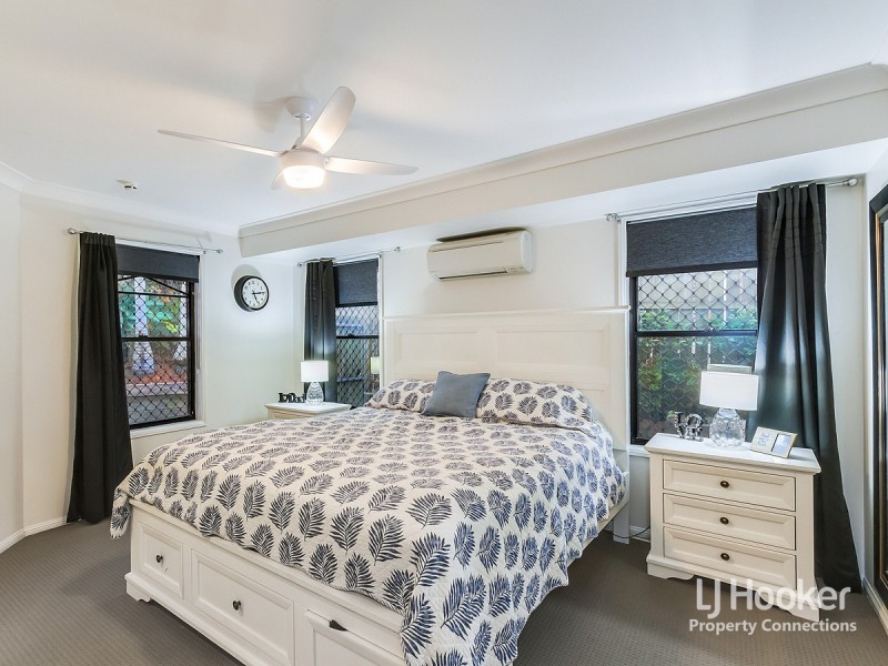 4 Rainbow Court, Griffin QLD 4503