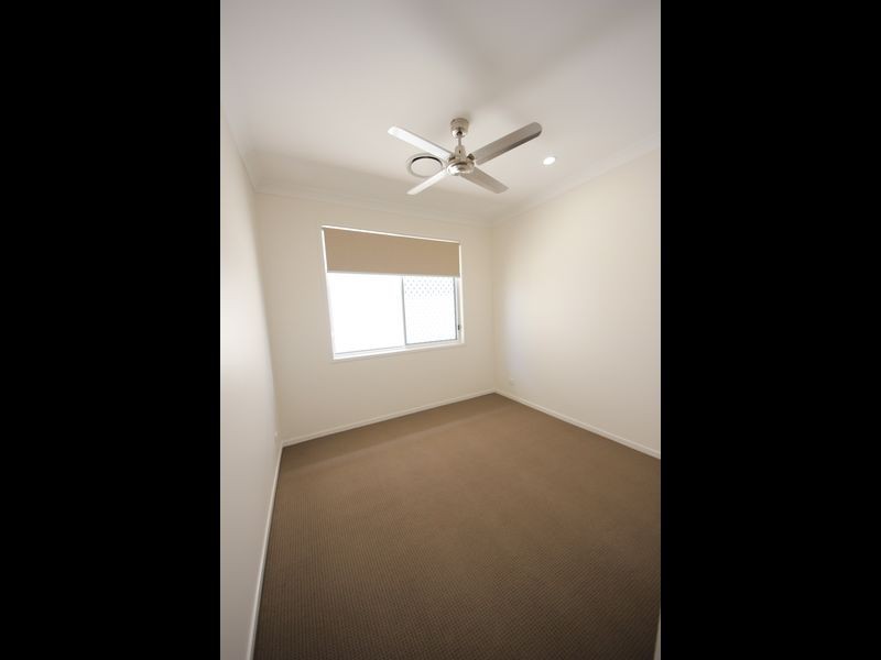 30 Wallis Circuit, North Lakes QLD 4509