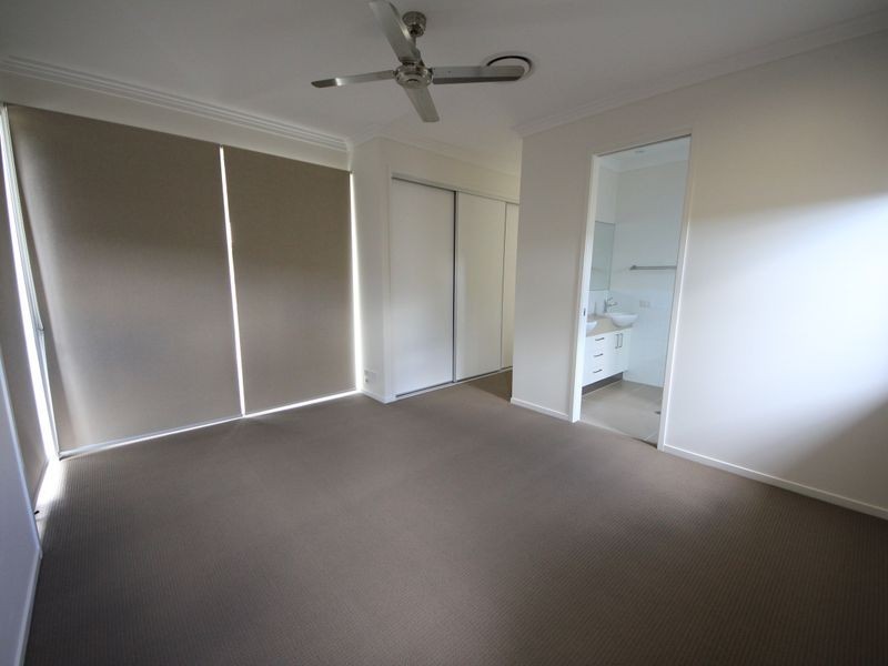 30 Wallis Circuit, North Lakes QLD 4509