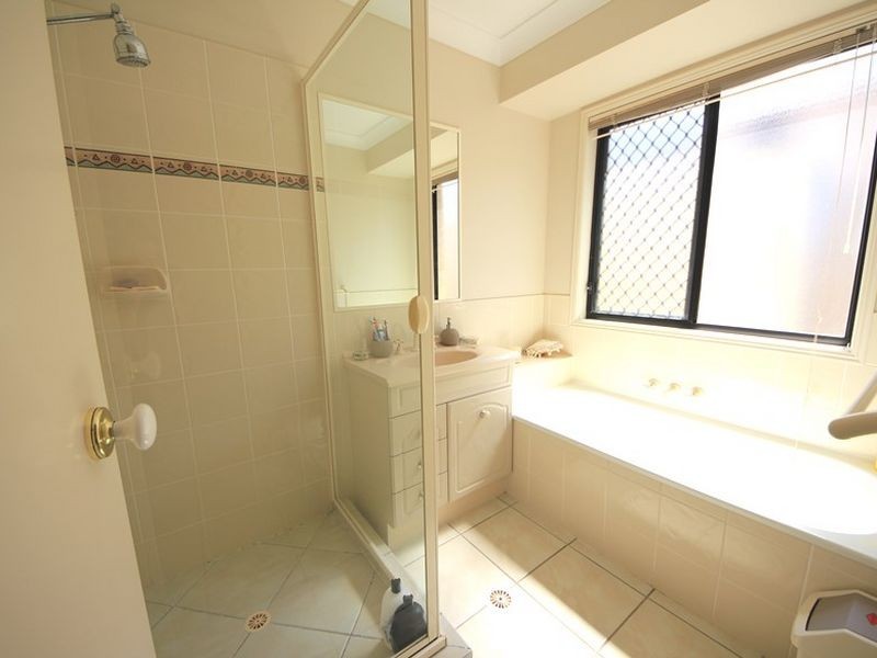 12 Finnegan Drive, North Lakes QLD 4509