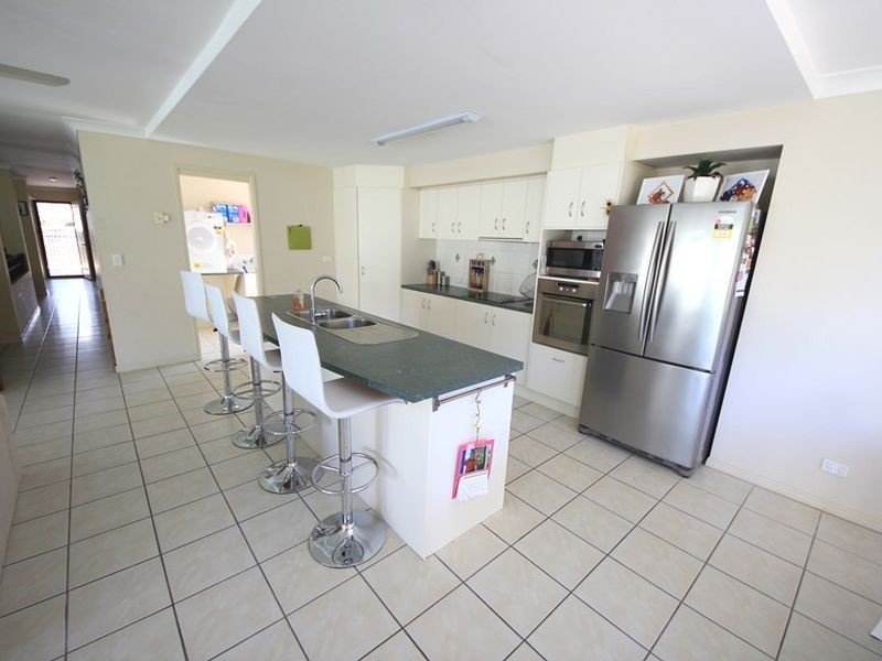 12 Finnegan Drive, North Lakes QLD 4509