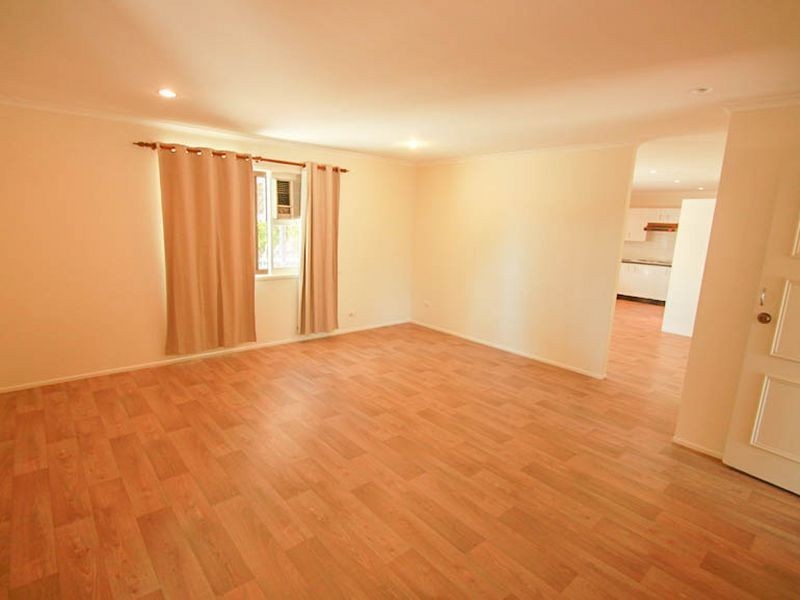 21 Azalea Court, Kallangur QLD 4503