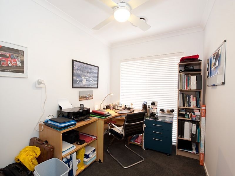6 Troon Street, North Lakes QLD 4509