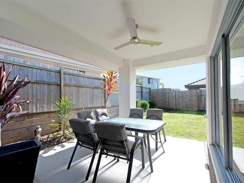 6 Troon Street, North Lakes QLD 4509