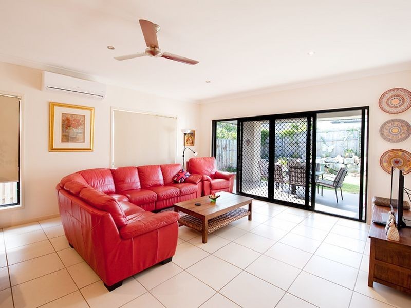 12 Planigale Crescent, North Lakes QLD 4509